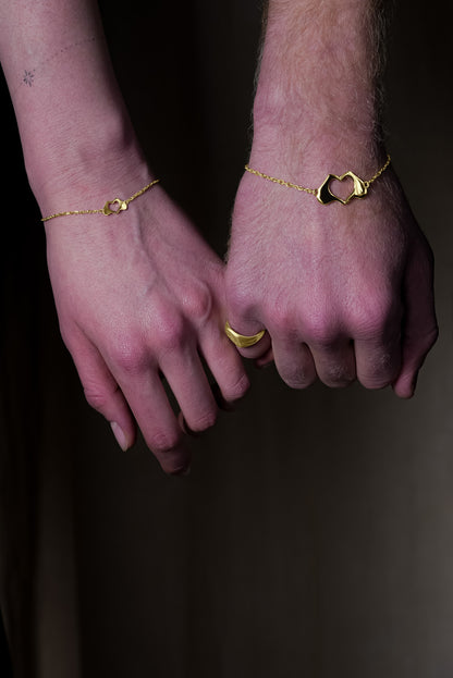 Large Flat Yellow Gold Heart Hands Bracelet