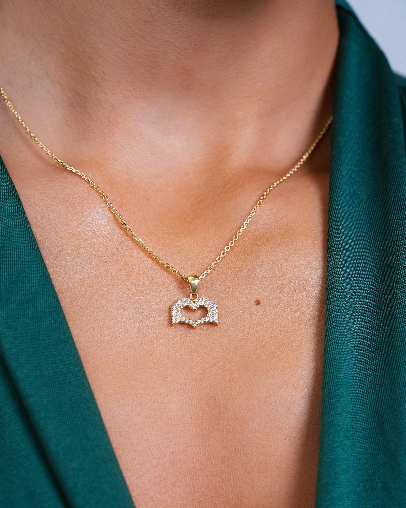 Small Yellow Gold Heart Hands Necklace With Pavé Diamonds